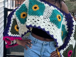 Sweater Poncho thumbnail 5